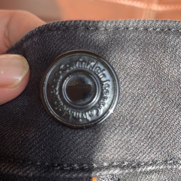 CALVIN KLEIN black jeans. As good as new. Wardrobe essential for all seasons. - Picture 8 of 12